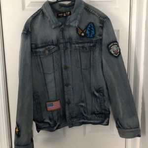 Vintage Denim jacket, patched, ring of fire M